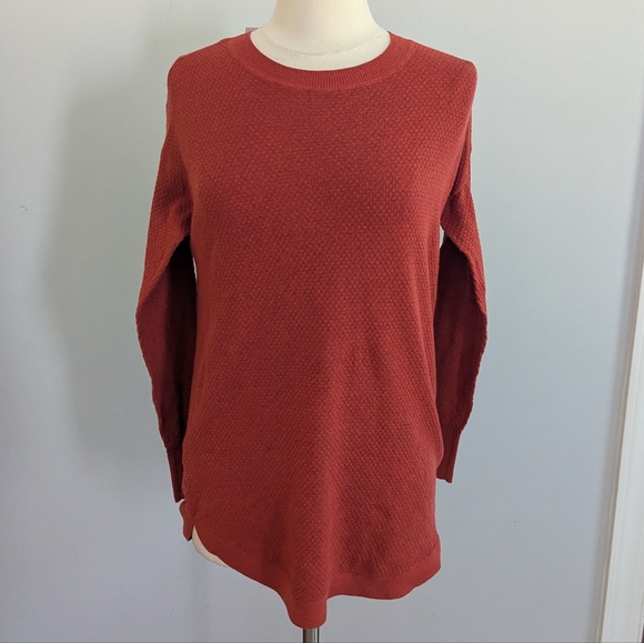 NEW Women's Loft Burnt Orange Sweater XS Oversized - Picture 2 of 6